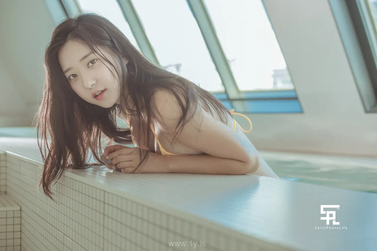 申才恩 ZennyatSnowHotel